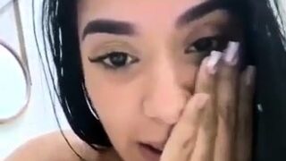 Horny Webcam Babe Solo Masturbation