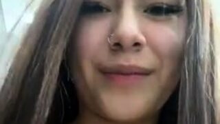 Naughty Japanese babe Ayaka Tomoda masturbates